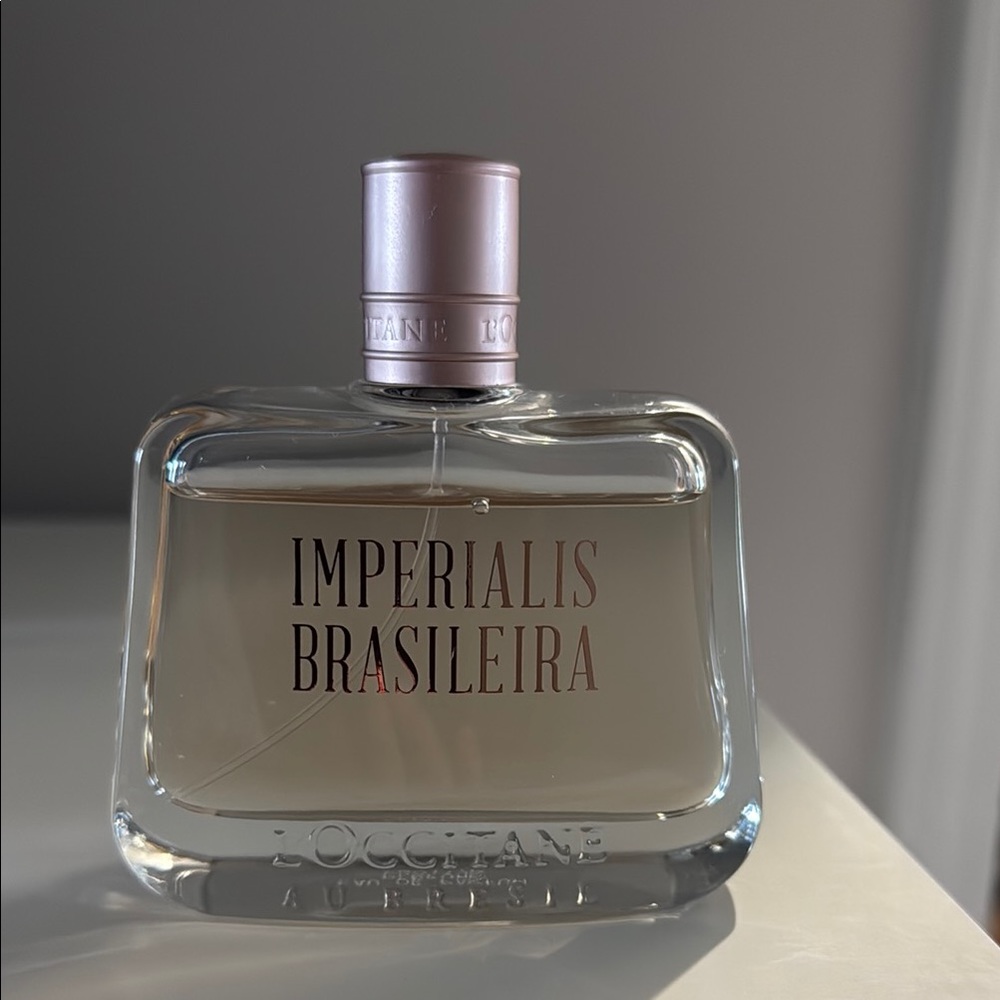 L'OCCITANE Imperialis Brasileira with Light Pink Cap